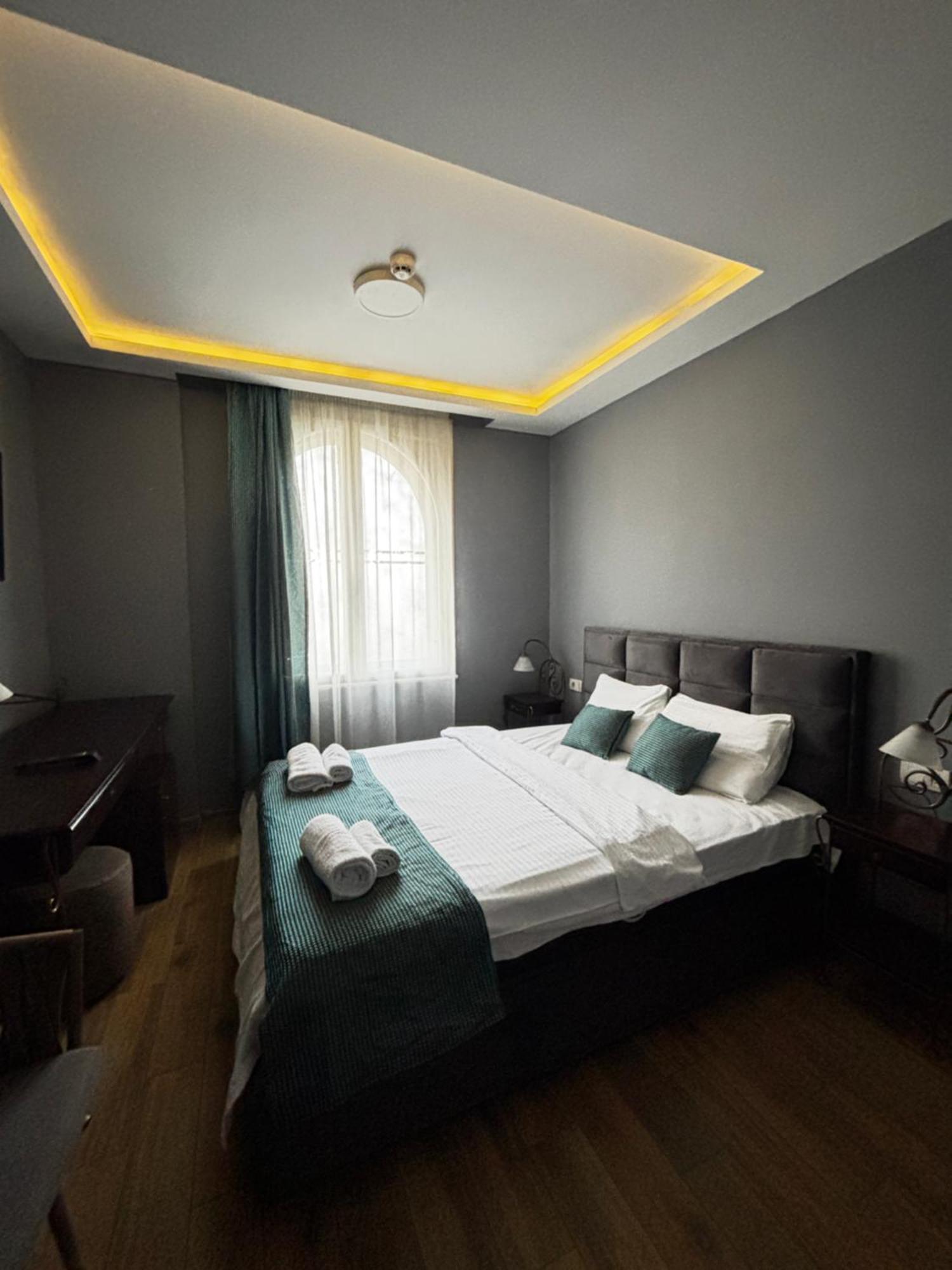 Hotel Dum By Muskat Belgrade Exterior photo